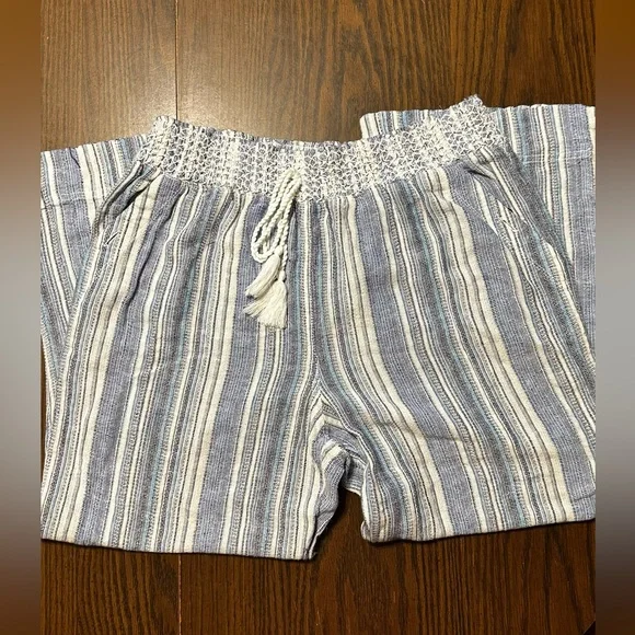 Westbound Petites Pants - Picture 1 of 5
